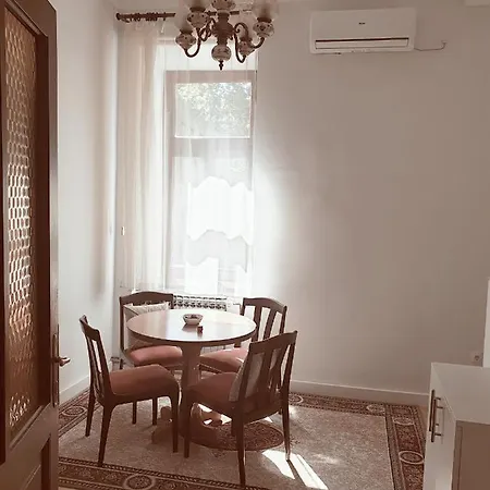 Eva's Marienhof * Sarajevo